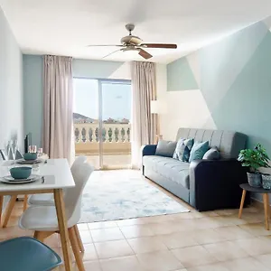 https://great-view-heated-pool-cool-design-castle-harbour-in.tenerifehoteles.net