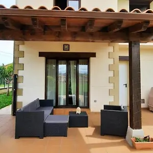Casa En Sobarzo, Junto Al Parque De Cabarceno Сasa de vacaciones Sobarzo